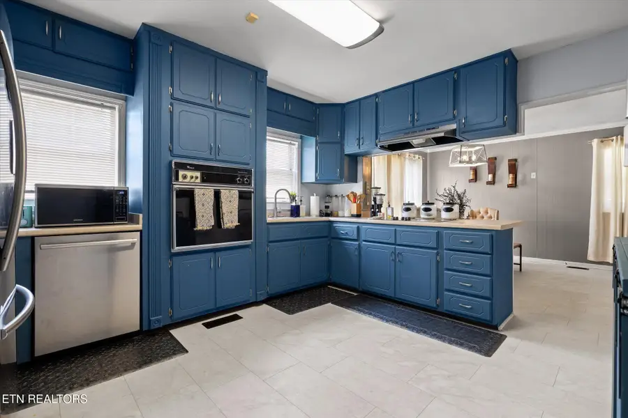 5225 State Line Rd, Chattanooga, TN 37412 - #3