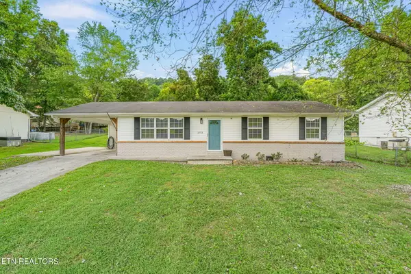 2713 Mynatt Rd, Knoxville, TN 37918