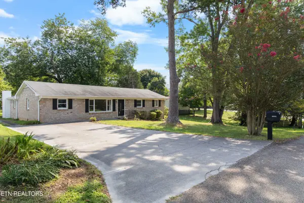 6604 Duke Rd, Knoxville, TN 37918
