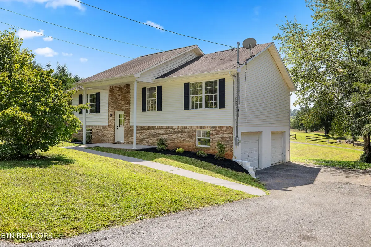 621 Odell Court, Strawberry Plains, TN 37871 - #1