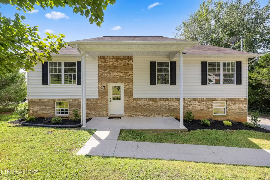621 Odell Court, Strawberry Plains, TN 37871 - #2