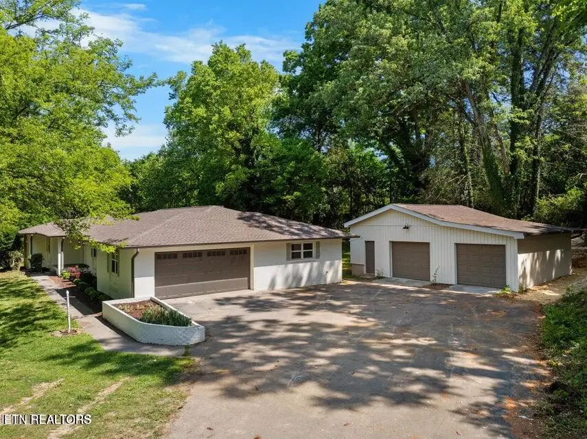 1504 Roane State Hwy, Kingston, TN 37763 - #2
