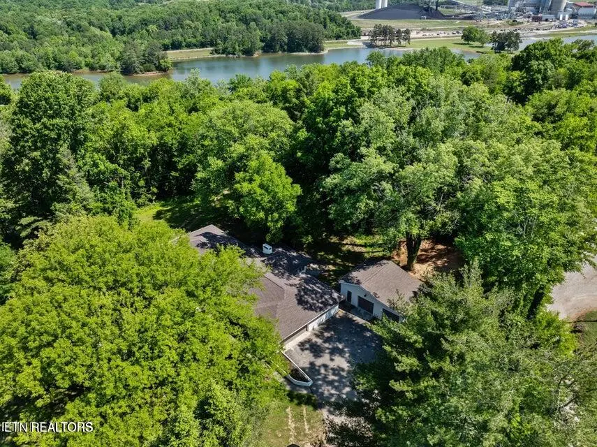 1504 Roane State Hwy, Kingston, TN 37763 - #3