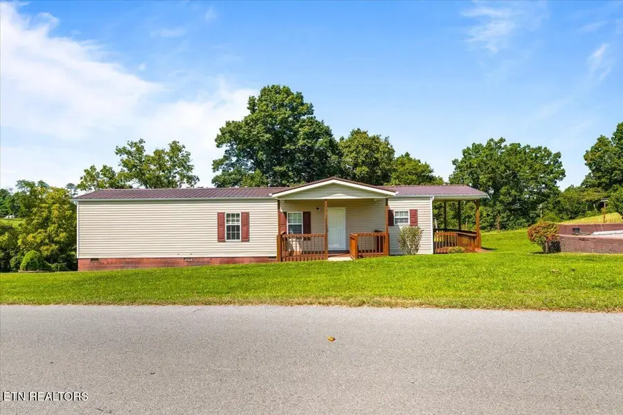 525 Cave Springs Rd, Tazewell, TN 37879 - #3