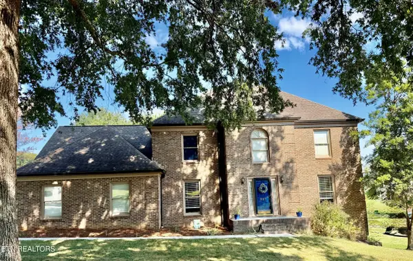 327 Sundown Rd, Knoxville, TN 37934