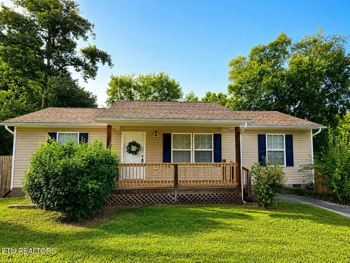 429 Woodlawn Pike, Knoxville, TN 37920 - #1