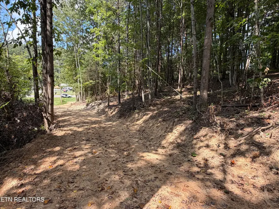 728 N Highway 92, Jefferson City, TN 37760 - #3