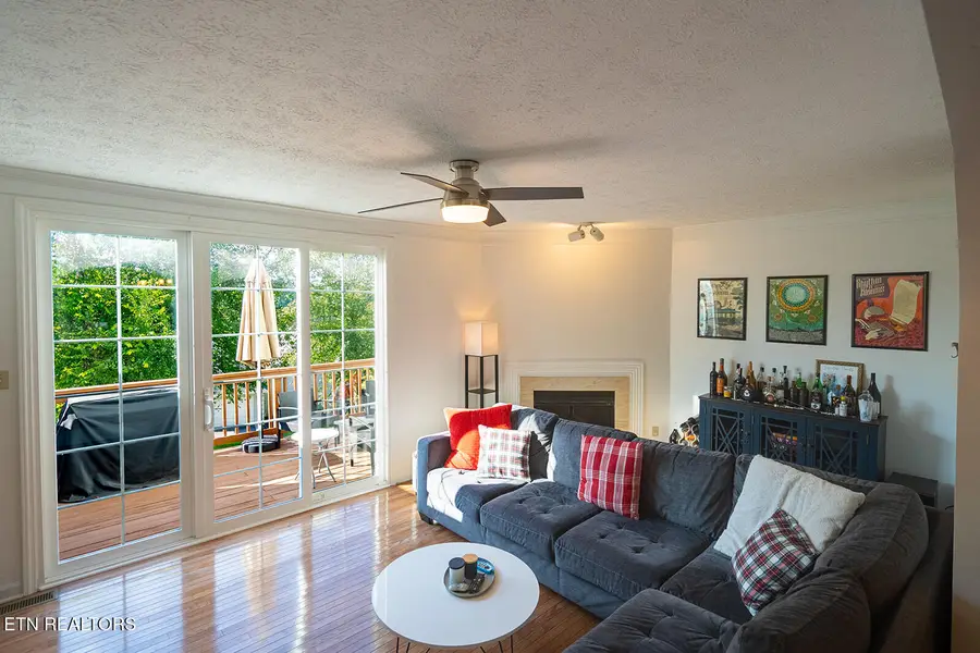 8833 Ashton Court, Knoxville, TN 37923 - #3