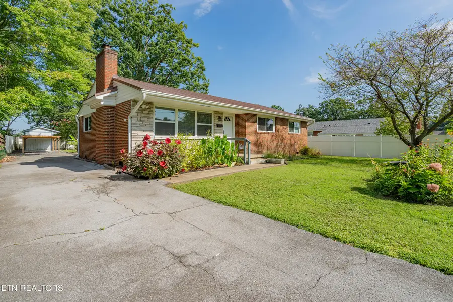 1358 Wooddale Circle, Kingsport, TN 37664 - #2