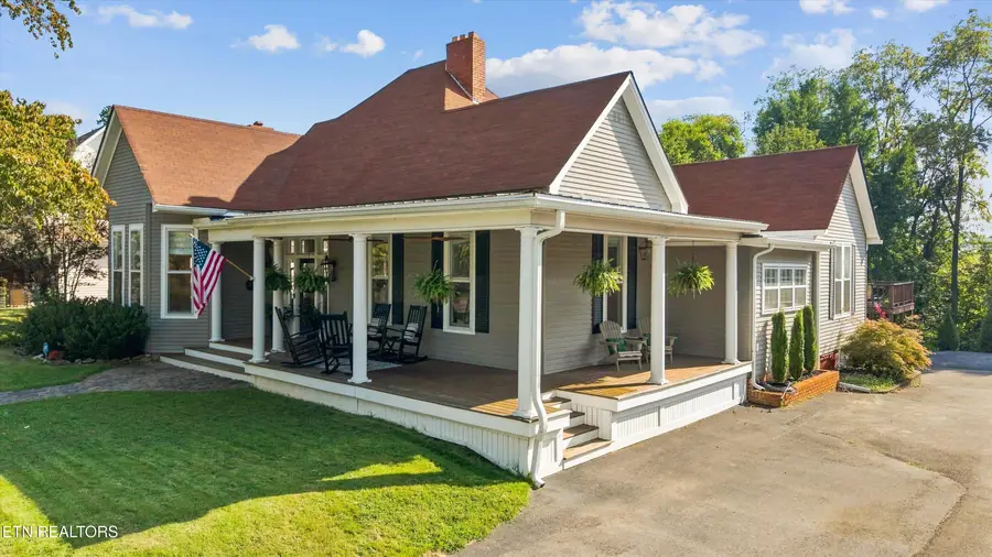 602 Mayes Ave, Sweetwater, TN 37874 - #2