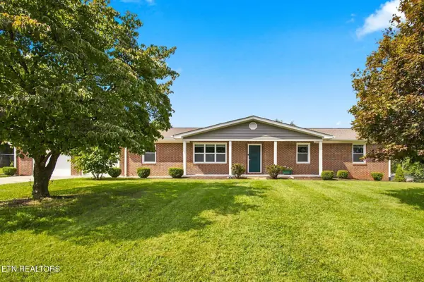 4121 Navaho Drive, Johnson City, TN 37604