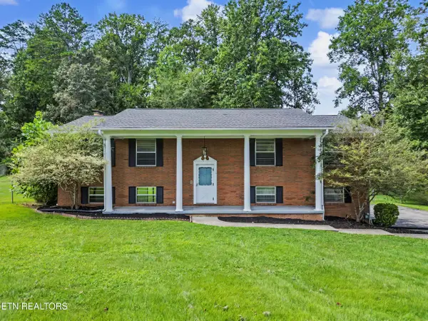 7700 Bridgette Circle, Knoxville, TN 37920