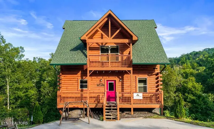 2225 Wingspan Drive, Sevierville, TN 37876 - #2
