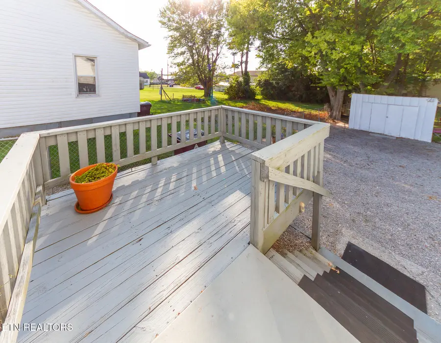 248 Hannum St, Alcoa, TN 37701 - #3