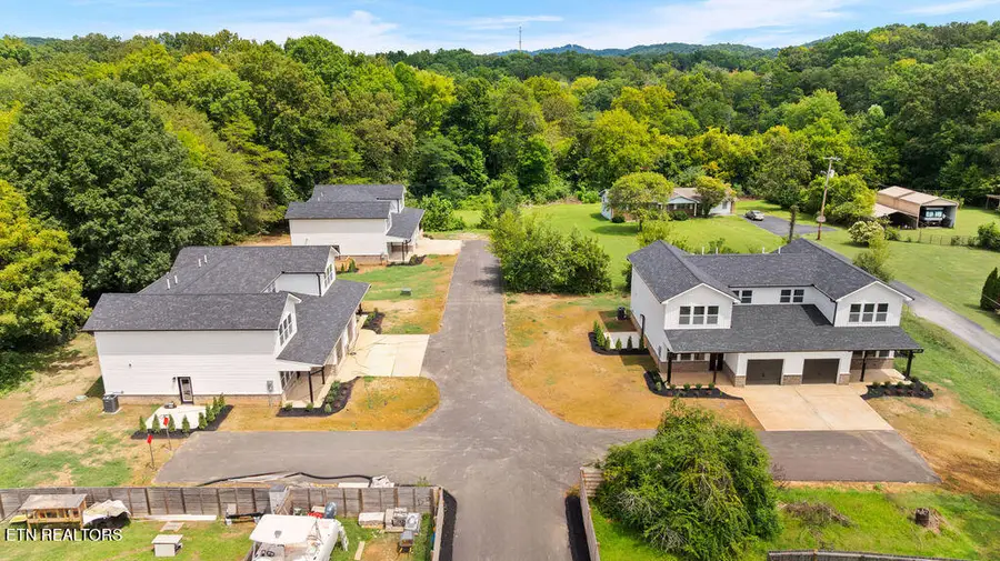 2634 White Plains Way, Knoxville, TN 37920 - #2