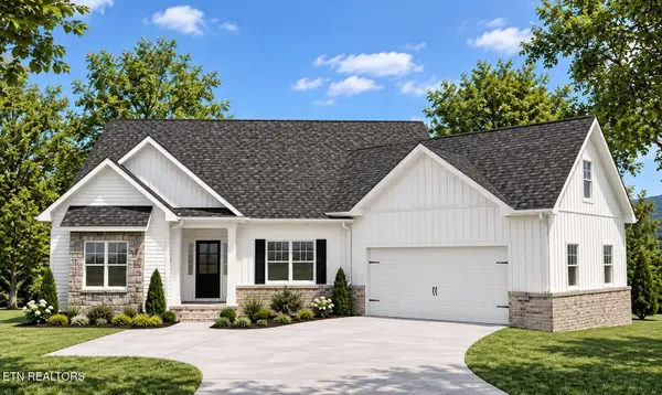 8408 Lake Village Circle, Knoxville, TN 37938