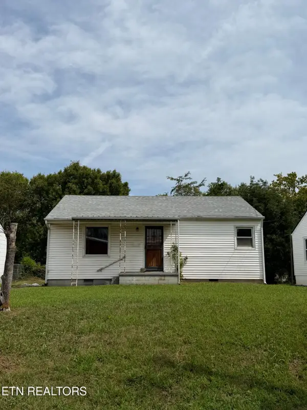 3754 Speedway Circle, Knoxville, TN 37914