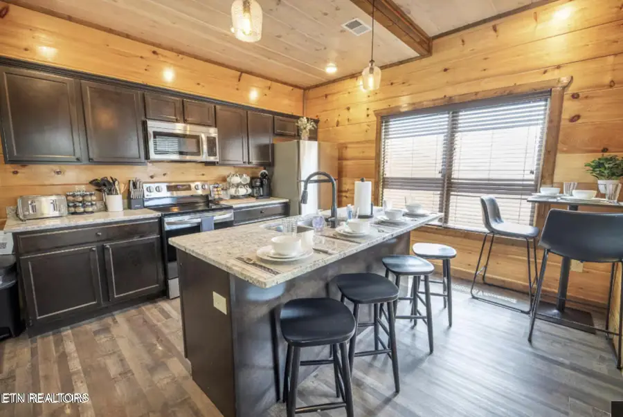 855 Osprey Way, Pigeon Forge, TN 37863 - #3