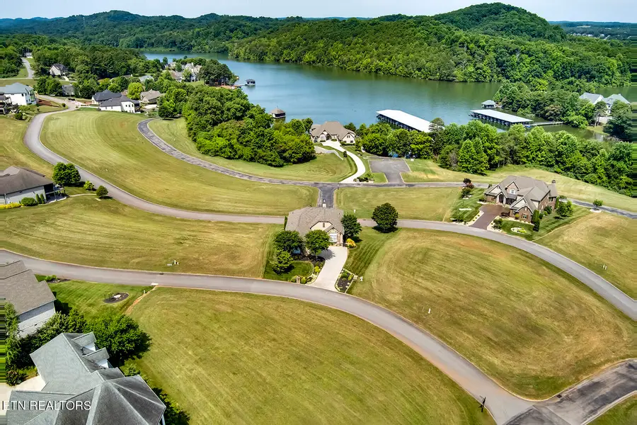 315 Hummingbird Drive, Vonore, TN 37885 - #3
