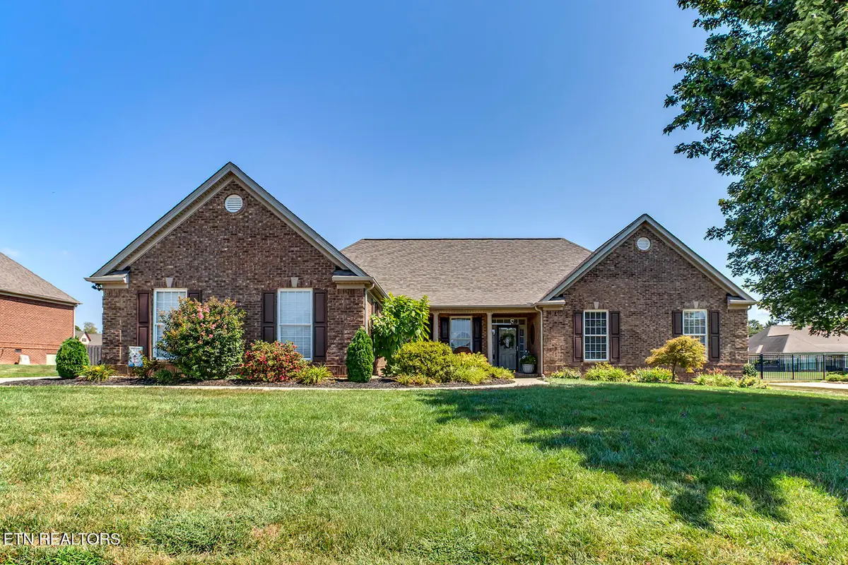 253 E Port Drive, Lenoir City, TN 37772 - #1