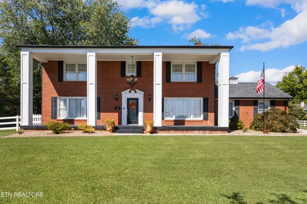 1351 Grand Colony Lane, Powell, TN 37849