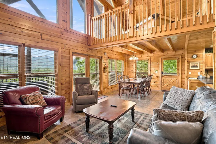 4626 Nottingham Heights Way, Pigeon Forge, TN 37863 - #2