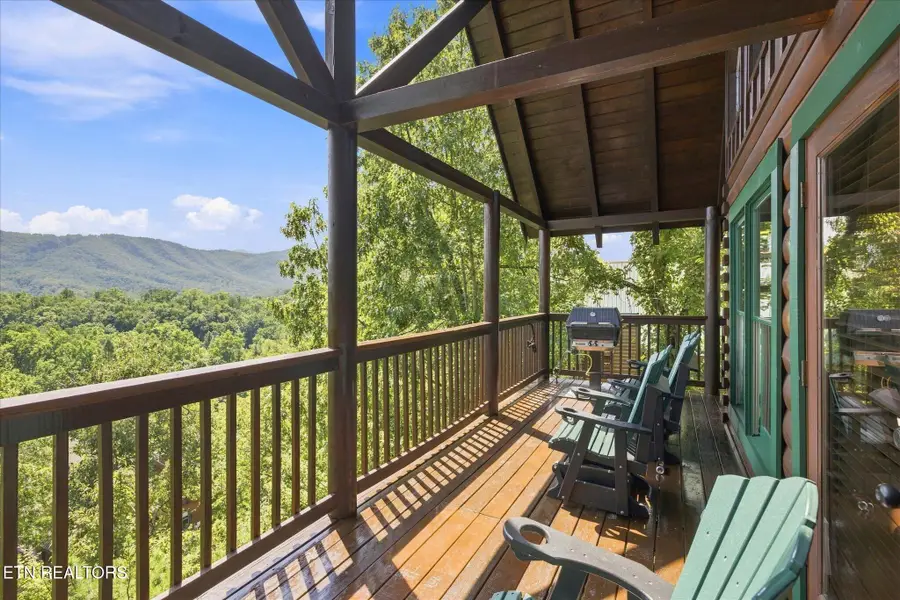4626 Nottingham Heights Way, Pigeon Forge, TN 37863 - #3
