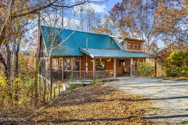 419 Sassafras Tr, Pigeon Forge, TN 37876