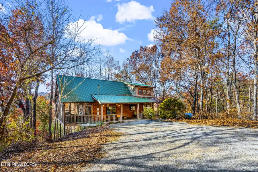 419 Sassafras Tr, Pigeon Forge, TN 37876 - #2