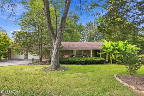 131 Cumberland View Drive, Oak Ridge, TN 37830