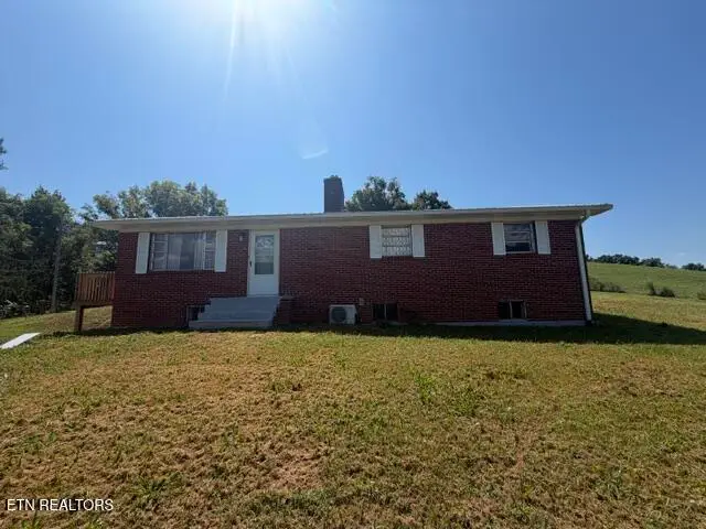 526 Blue Hollow Rd, Rose Hill, VA 24281 - #1