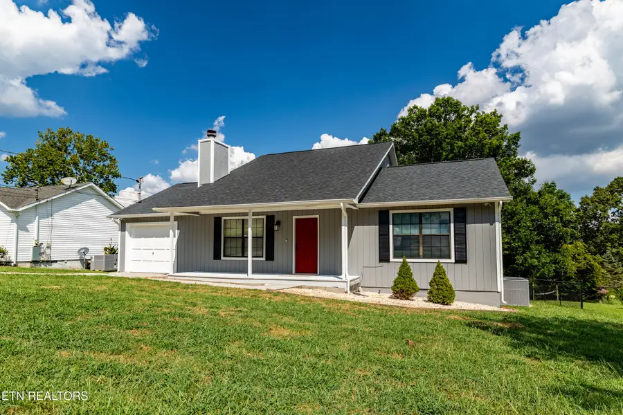 2423 Chimney Ridge Rd, Knoxville, TN 37923 - #2