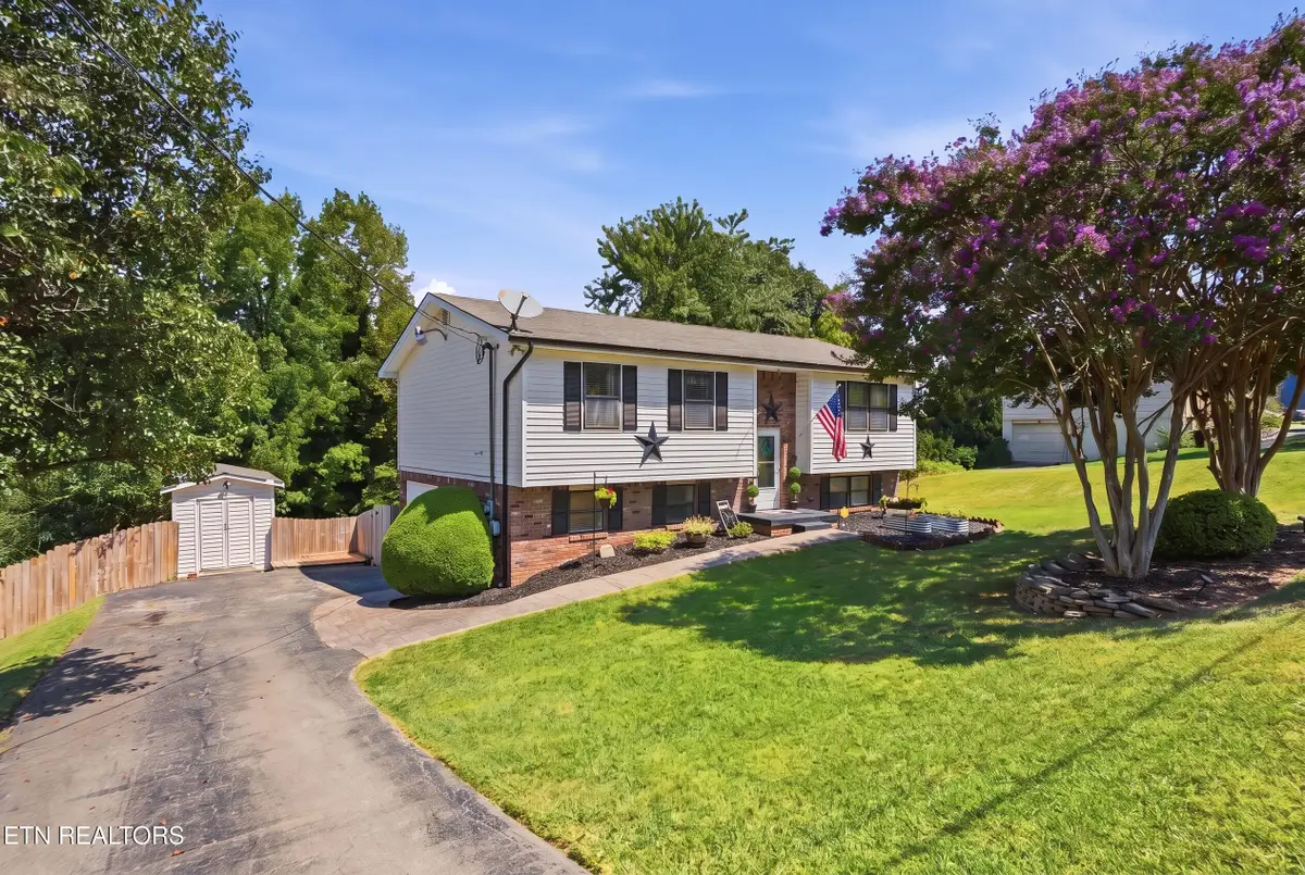 6116 Renee Rd, Corryton, TN 37721 - #1