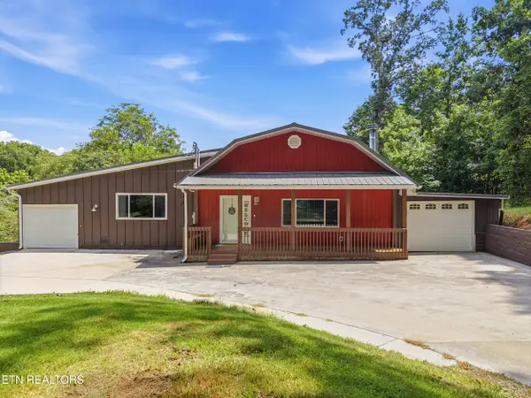 802 Cusick Circle, Lenoir City, TN 37772