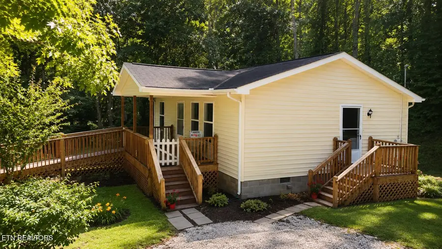 8657 Buffalo Rd, Oneida, TN 37841 - #3