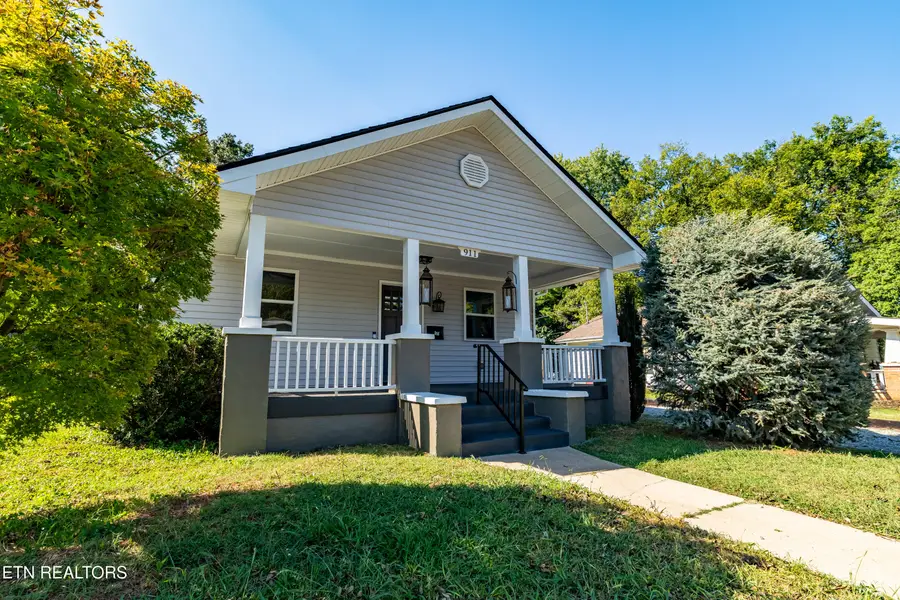 911 White Ave, Maryville, TN 37803 - #2