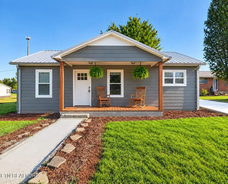 23 E Martin St, Englewood, TN 37329 - #2