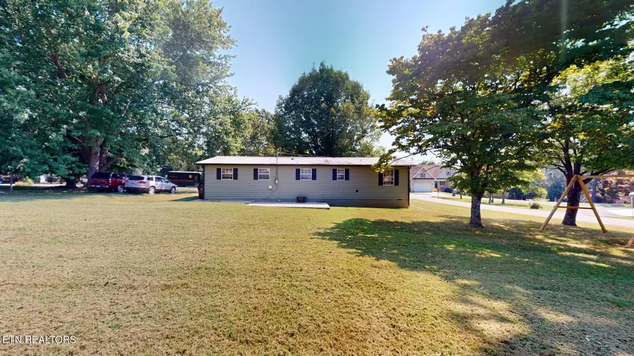 1004 Lincoln Drive, Madisonville, TN 37354 - #2