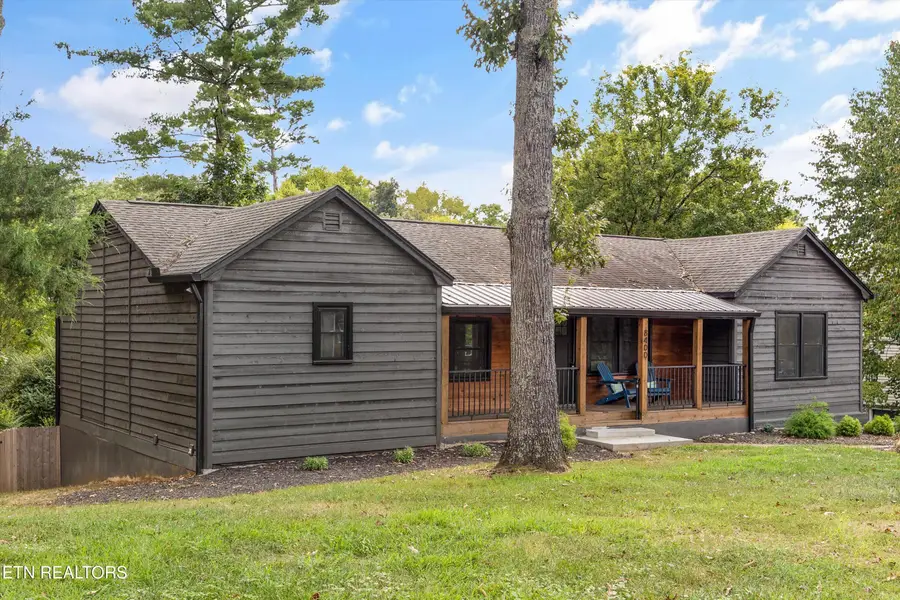 8400 Woodbrook Drive, Knoxville, TN 37919 - #3