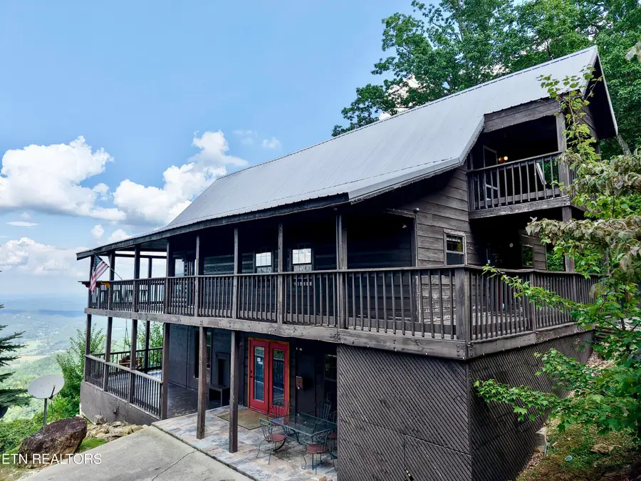 2909 Overholt Tr, Pigeon Forge, TN 37862 - #2