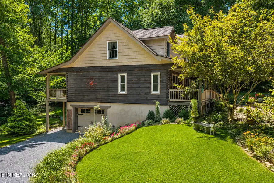 3803 Westwood Drive, Sevierville, TN 37862 - #3