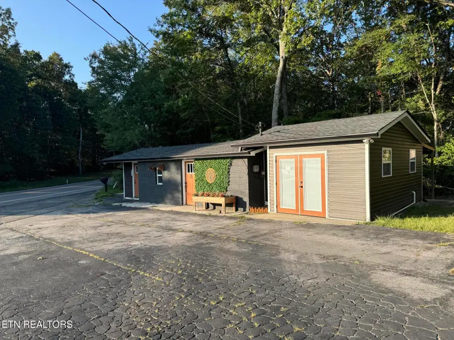 3759 Dunbar Rd, Crossville, TN 38572 - #2