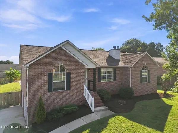 306 Woodsboro Lane, Maryville, TN 37804