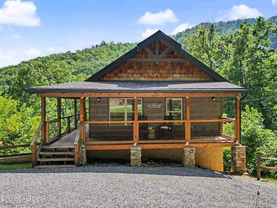 2724 Pine Crest Lane, Sevierville, TN 37862 - #2