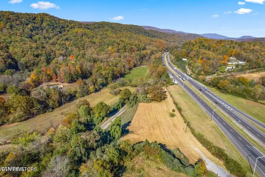 Colonial Lane, Rocky Top, TN 37769 - #2