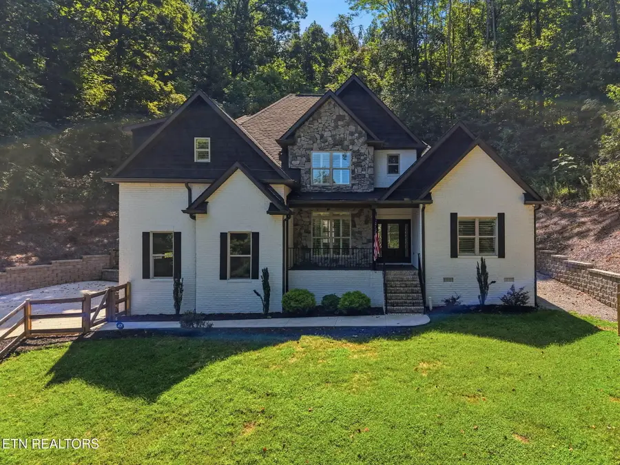 4301 Falcon Ridge Way, Knoxville, TN 37921 - #2