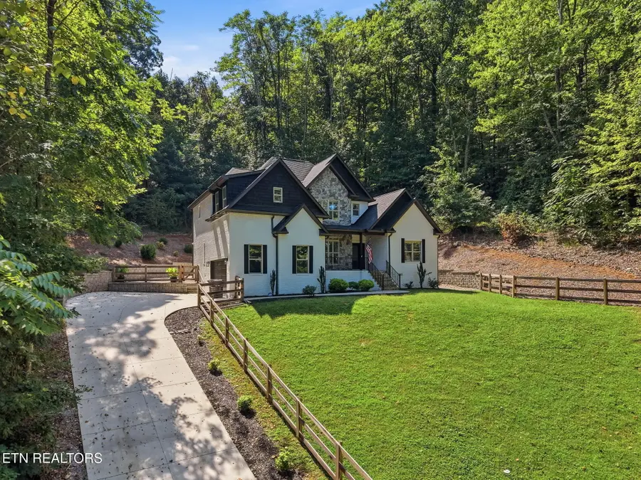 4301 Falcon Ridge Way, Knoxville, TN 37921 - #3