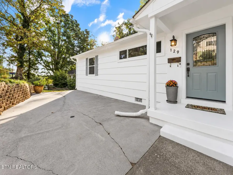 129 Amherst Lane, Oak Ridge, TN 37830 - #3