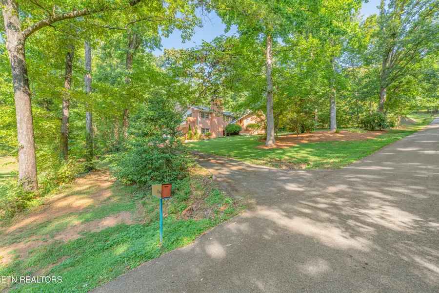 1905 Kemper Lane, Knoxville, TN 37920 - #2