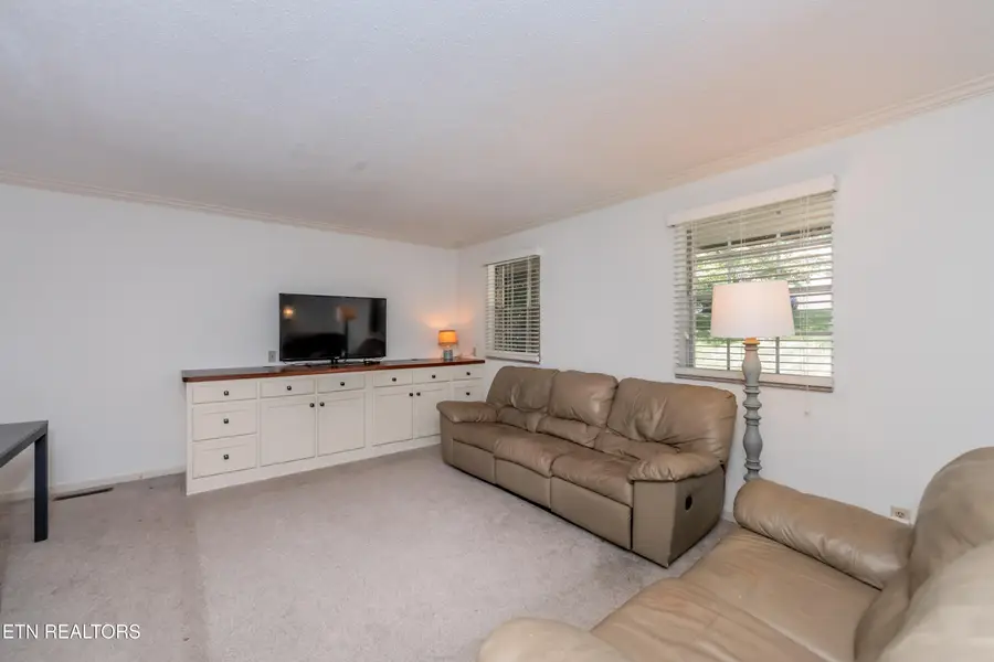 11904 W Kingsgate Rd #2, Knoxville, TN 37934 - #3